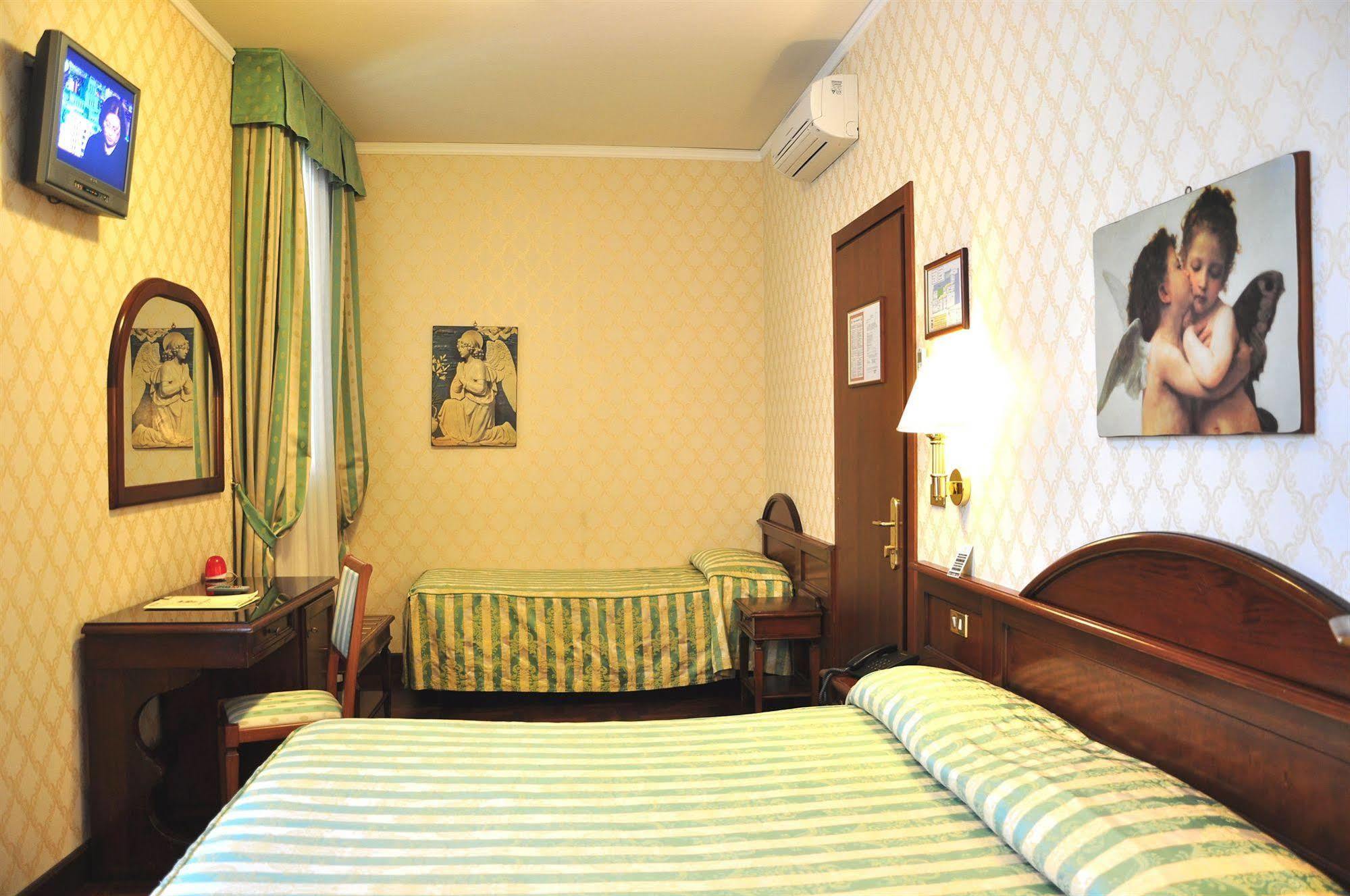 Hotel Boccaccio Florenz Exterior foto
