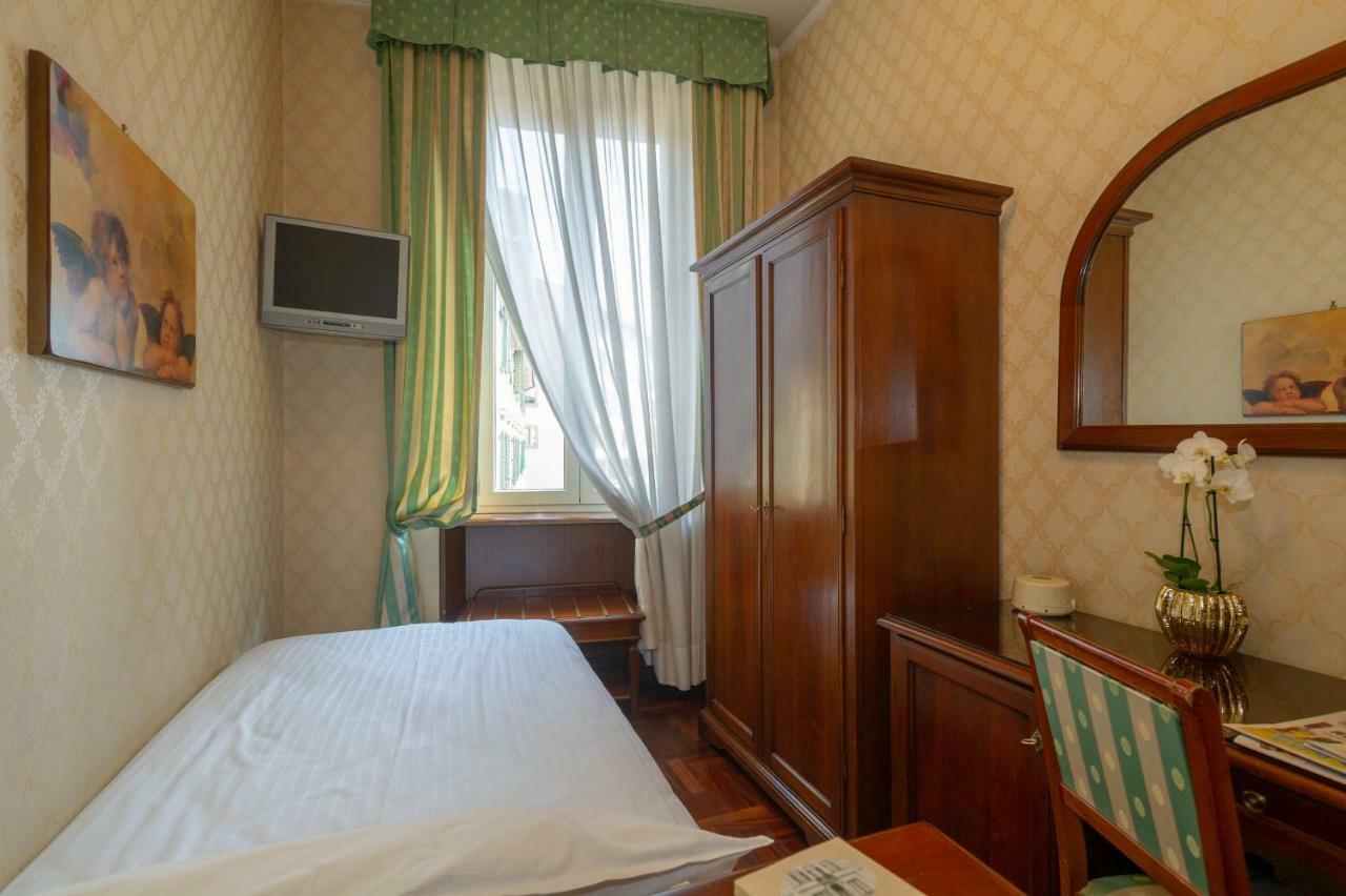 Hotel Boccaccio Florenz Exterior foto